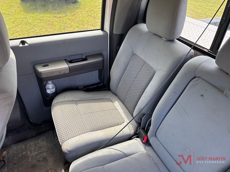 2015-ford-f250-xlt-image-22