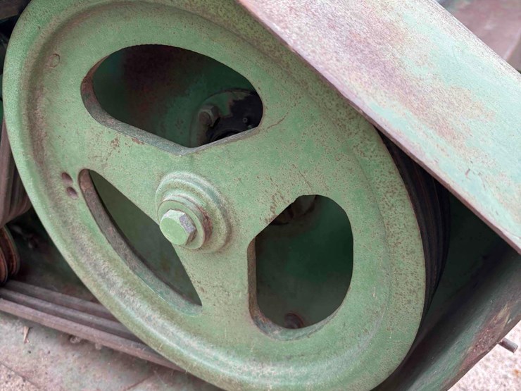 john-deere-14-image-24