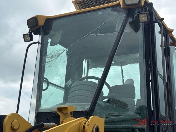 caterpillar-924g-image-12