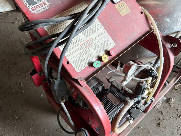 sioux-dakota-series-hot-water-steam-cleaner-power-washer-image-6
