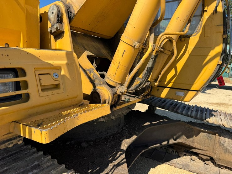 deere-230-lc-image-26