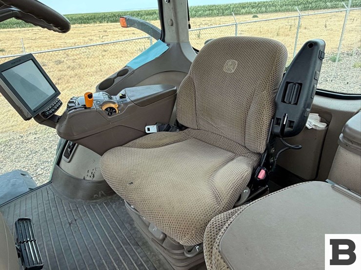 2014-john-deere-8345r-image-51