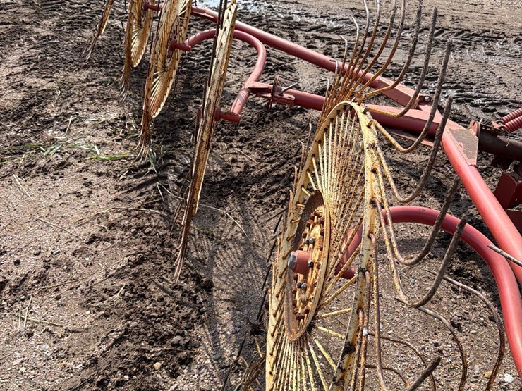 sitrex-6-wheel-hay-rake-image-10
