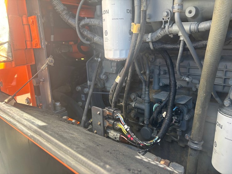 2013-doosan-dl250tc-image-35