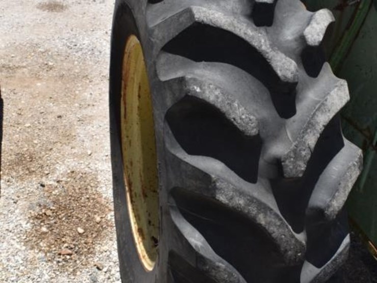 john-deere-1530-image-5