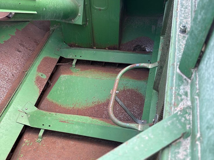 john-deere-6600-image-93