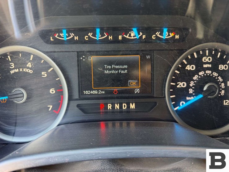 2017-ford-f150-image-25