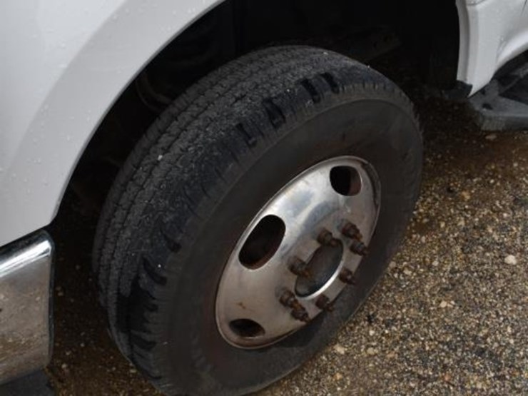 2019-ford-f350-image-13