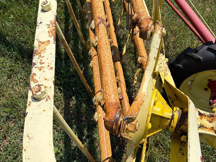 new-holland-56-image-7