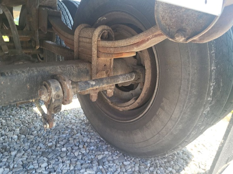 1978-chamberlain-jagh---500-tandem-axle-semi-hopper-trailer-image-42