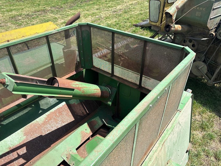 john-deere-4400-image-80