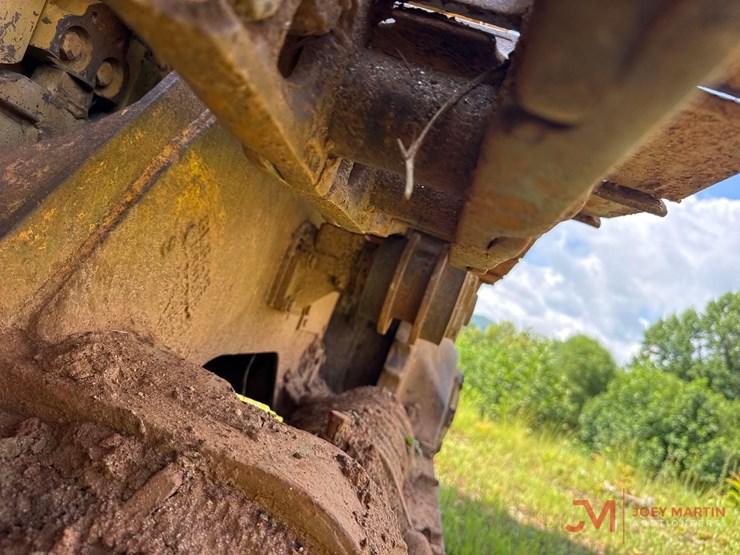 caterpillar-941-image-11