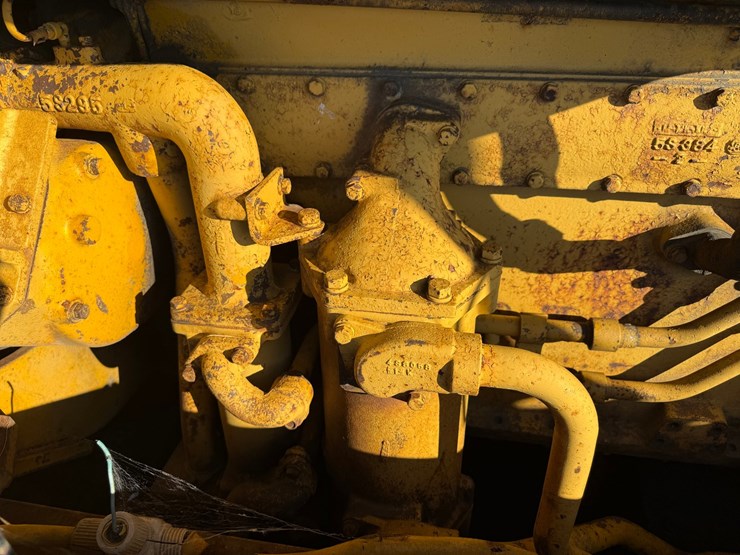 caterpillar-d8h-image-22