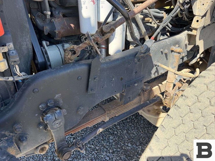 1999-mack-cl713-image-45