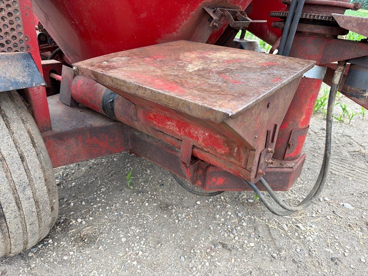 case-ih-1250-image-6