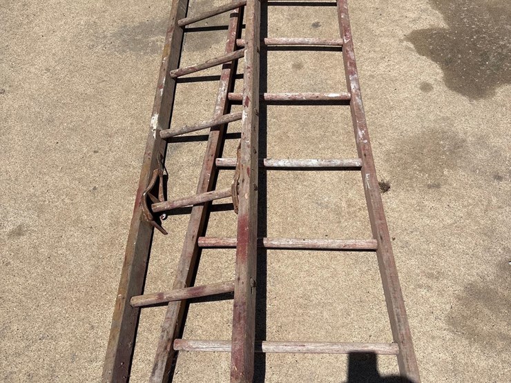 wooden-ladder-image-3