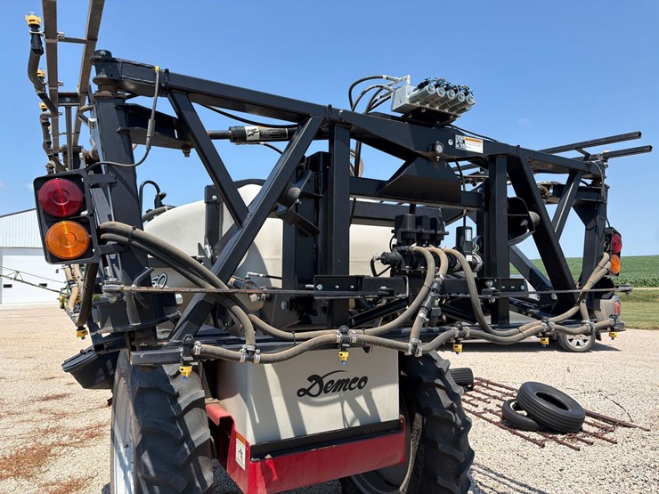 demco-850-image-5