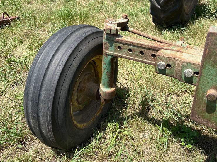 2020-john-deere-2020-image-11