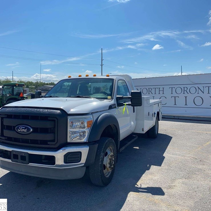 2012 FORD F550