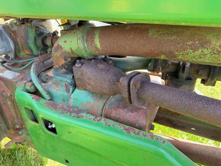 john-deere-model-b-image-15