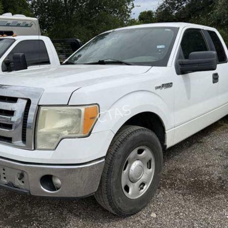 2011 FORD F150 XLT