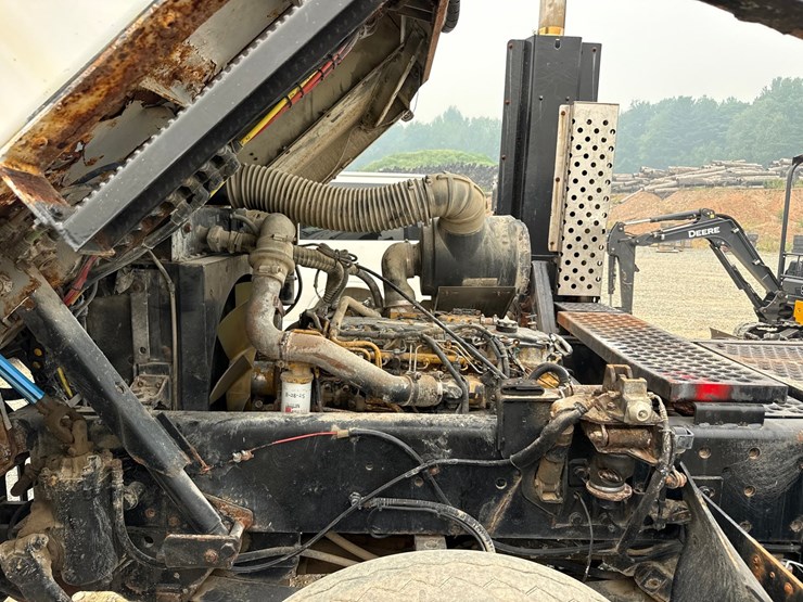 2009-caterpillar-c7-image-10