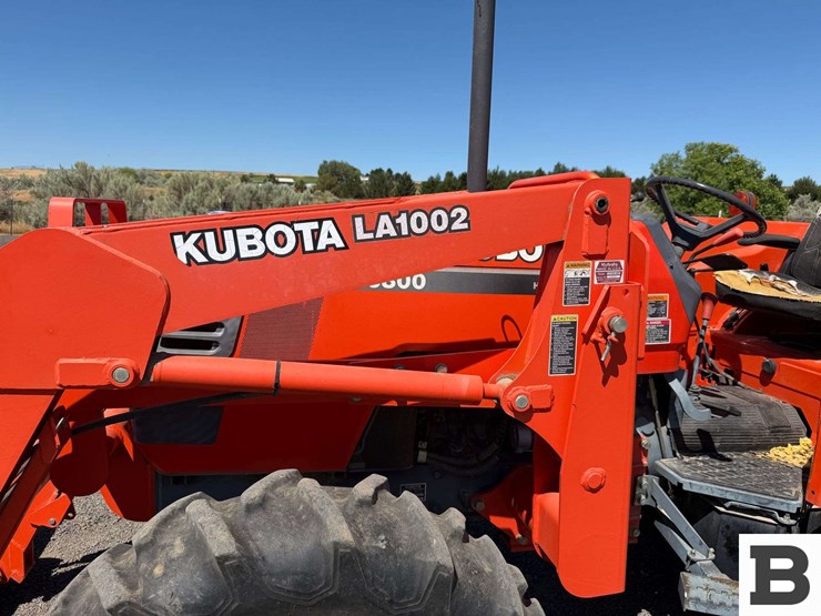 kubota-m6800-image-16