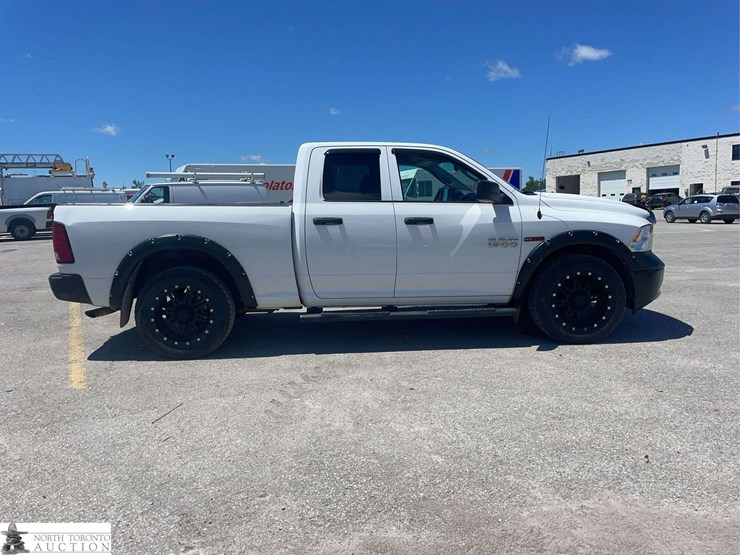 2016-dodge-1500-image-4