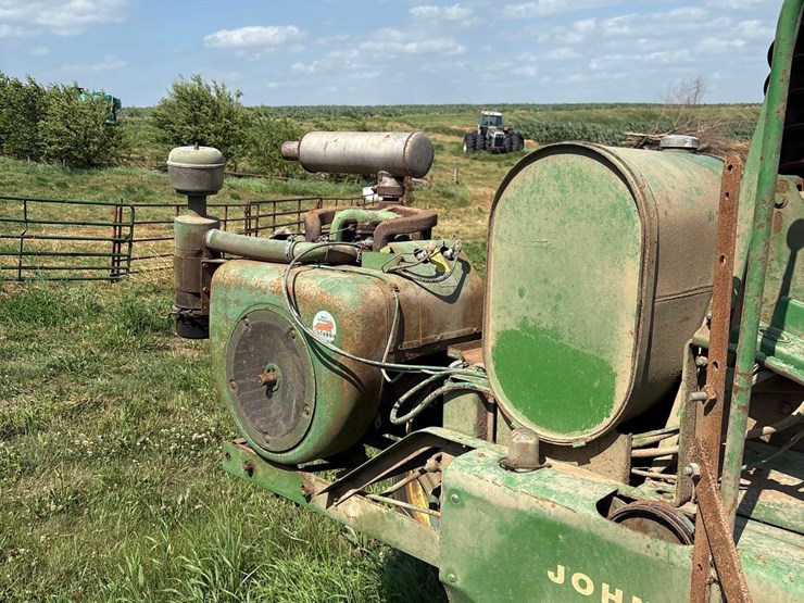 john-deere-200a-image-19
