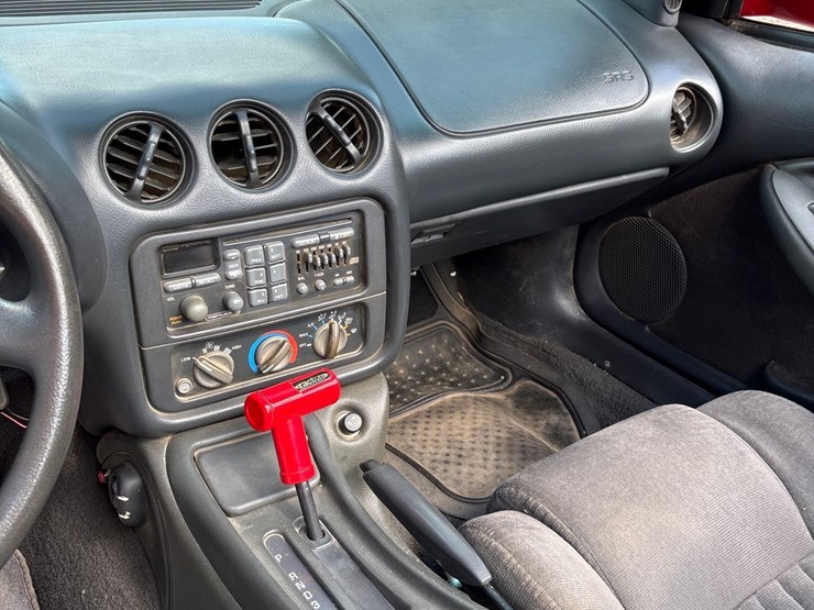 1995-pontiac-firebird-convertible-soft-top-image-40