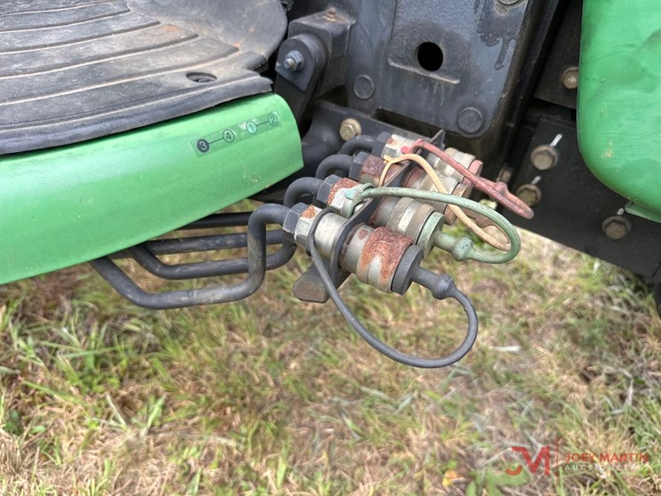 john-deere-4310-image-14