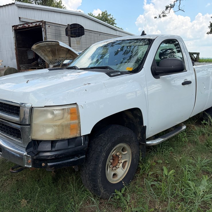 2010 CHEVROLET SILVERADO 2500