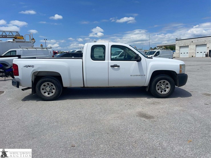 2008-chevrolet-silverado-1500-image-4