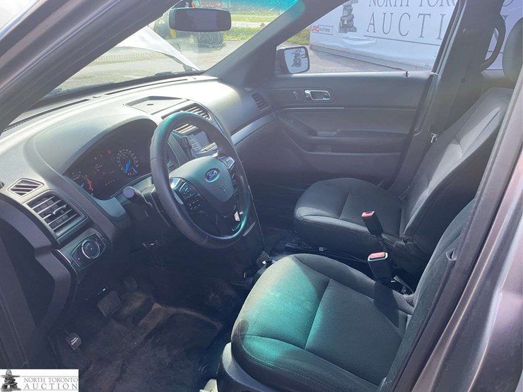 ford-explorer-image-10