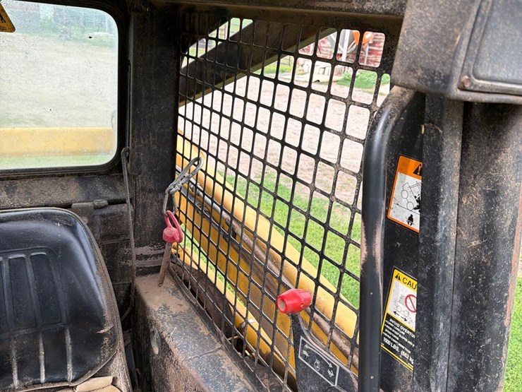 deere-6675-image-24