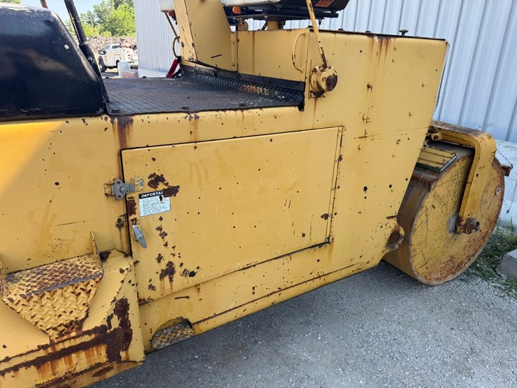 #1406-•-gailon-s5-8a-wd-double-drum-roller-image-18