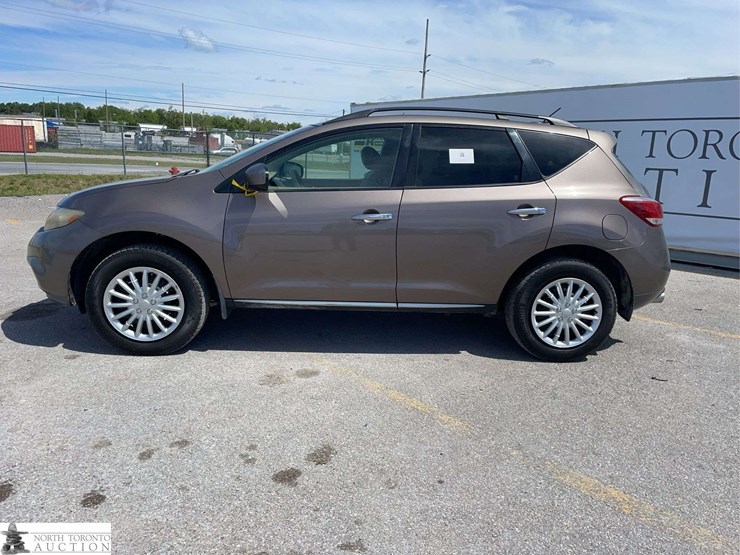 2011-nissan-murano-image-8