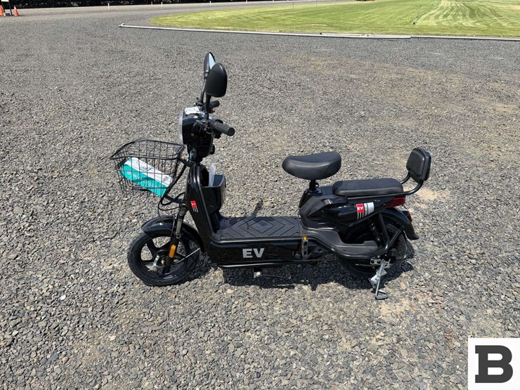 2026-sdlanch-two-wheeled-electric-vehicle-image-4