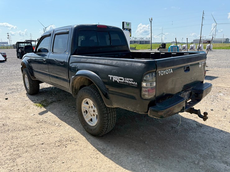 2003-toyota-tacoma-image-6