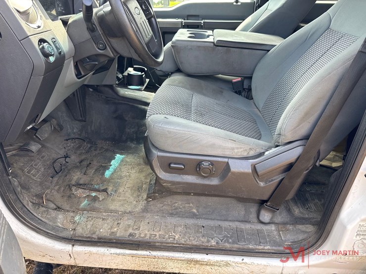 2015-ford-f250-xlt-image-25
