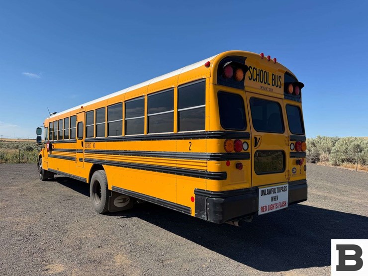 2013-blue-bird-bb-conventional-school-bus-image-4