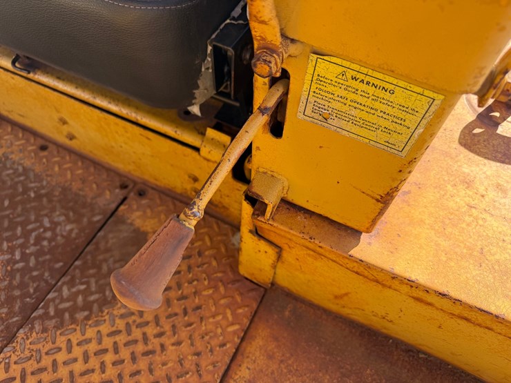 caterpillar-d8h-image-30
