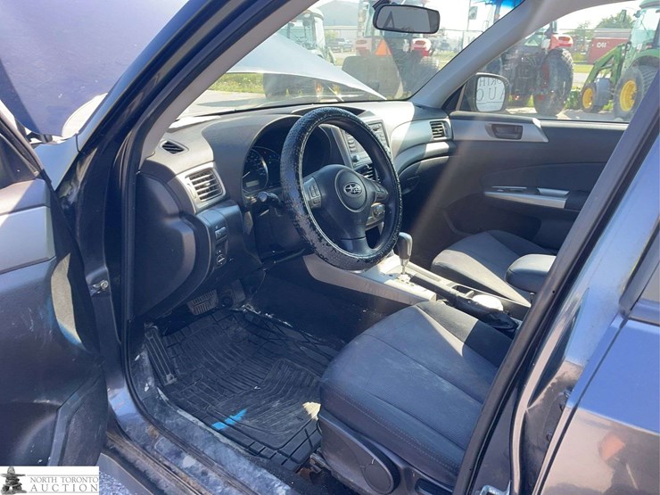 2010-subaru-forester-image-11