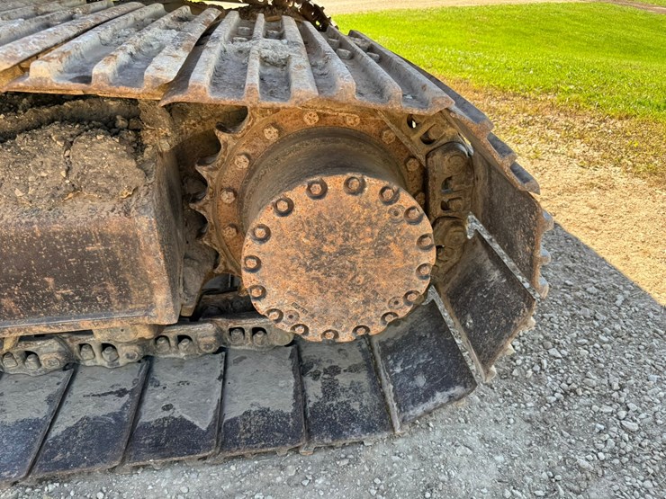 deere-230-lc-image-92
