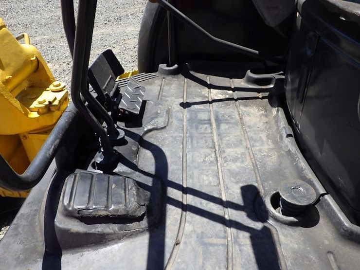 komatsu-pc35mr-1-image-27
