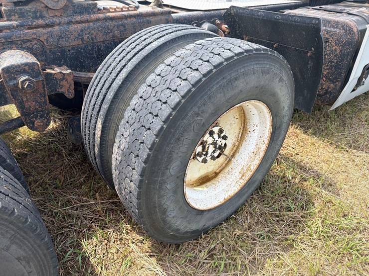 1991-cummins-855-image-13