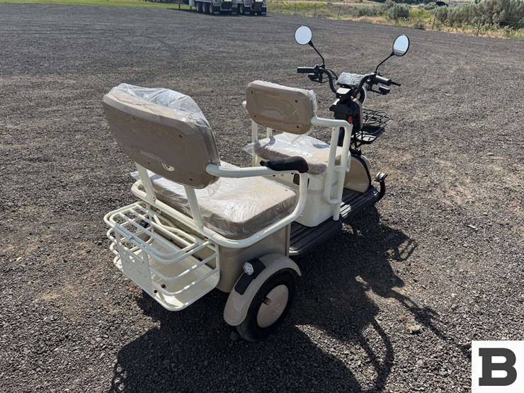 2026-sdlanch-irgc40-mini-golf-cart-image-9