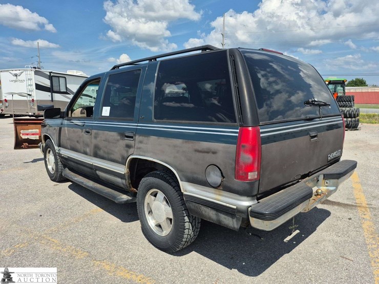 1997-chevrolet-tahoe-image-7