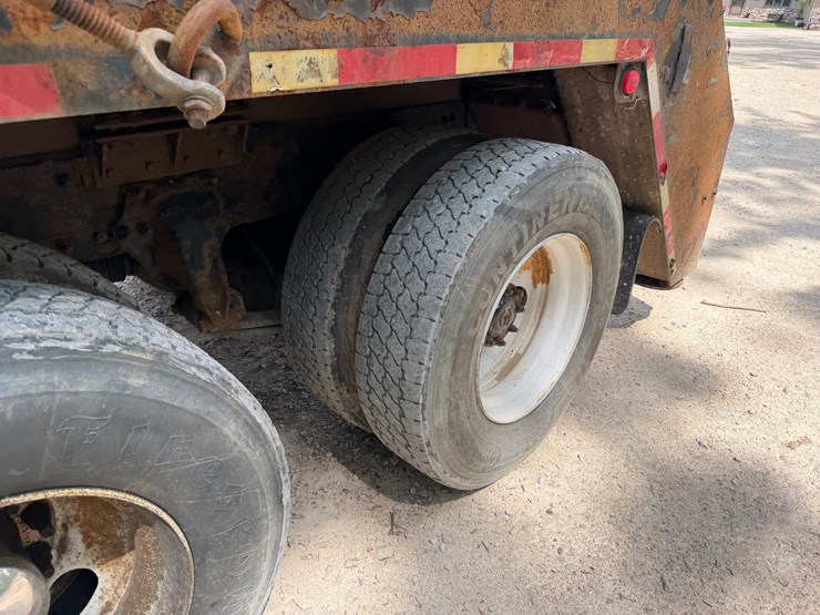 #1510-•-sterling-quad-axle-rolloff-truck-image-20