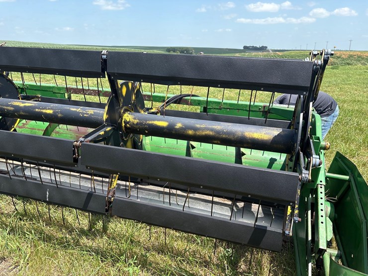 john-deere-213-image-16